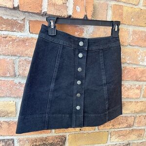 Madewell Metropolis Snap Jean Skirt in Black